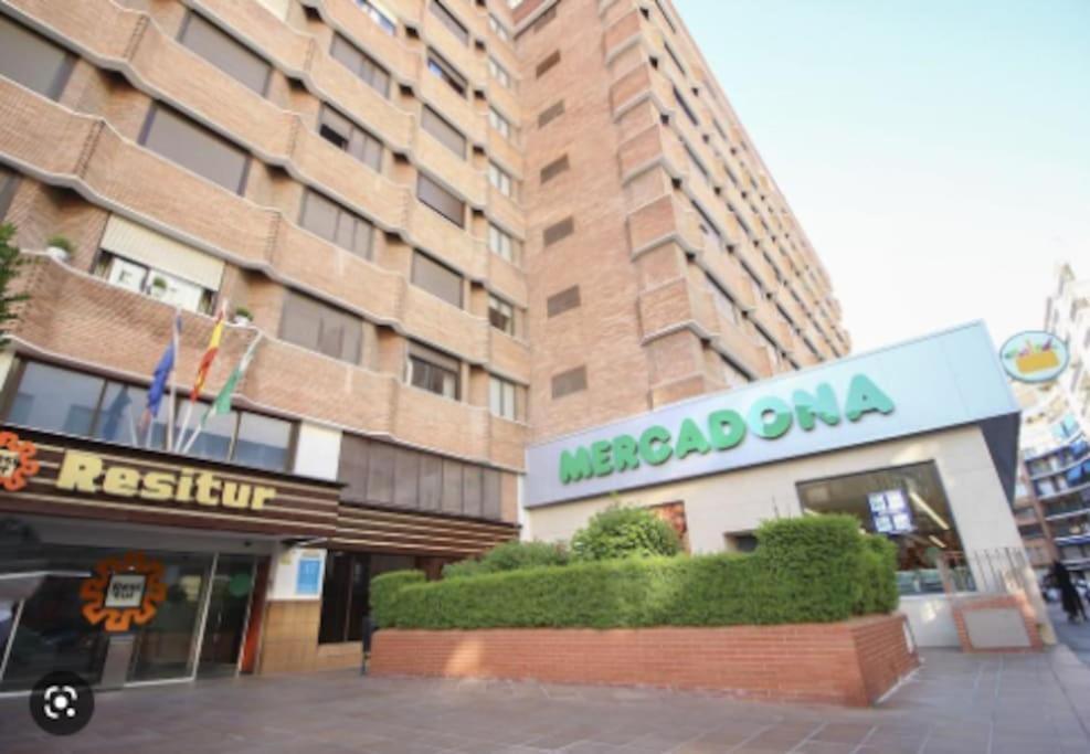 New Suite Reformada Con Excelente Ubicacion Sevilla Exteriér fotografie